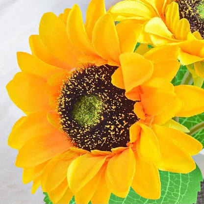Warm & Cosy Sunflower Lamp